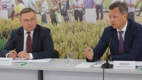 На Дону прошло совещание по развитию селекции и семеноводства в России 